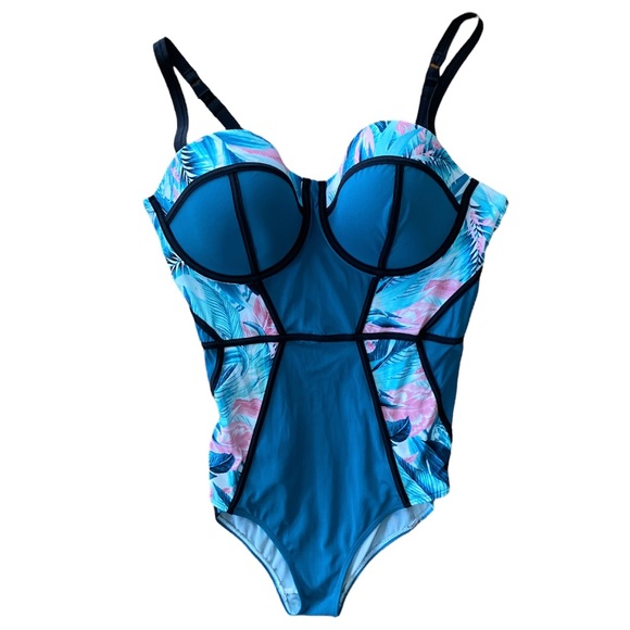 Torrid Blue/ Teal Palm Print Underwire One-Piece Swimsuit Size 2 DD/F (18-20) - Picture 5 of 13